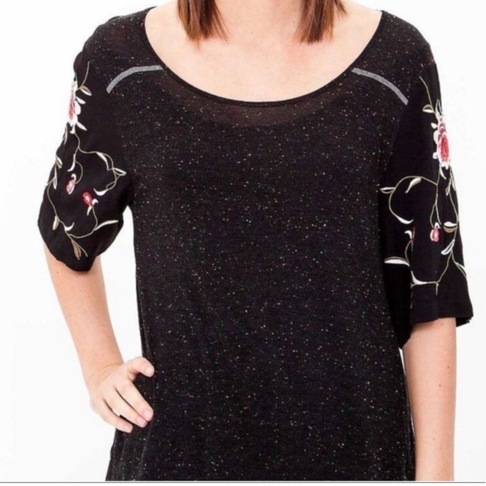 Free People Black Tea Rose Embroidered lace Short Sleeve Hi Low Tunic Top